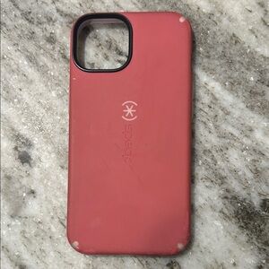 Speck iPhone 14 Case